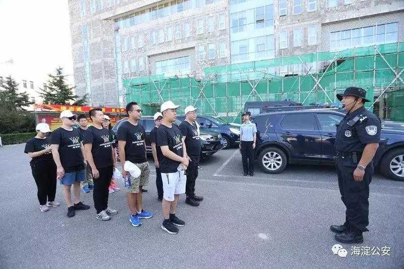 特警训练遭群众围观,特警魔鬼式训练