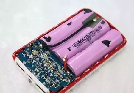 飞机上的东西可以带下去吗,你还知道哪些东西不能带上飞机