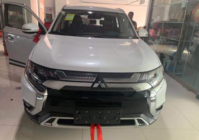 三菱欧蓝德2020款落地多少钱,欧蓝德三菱落地