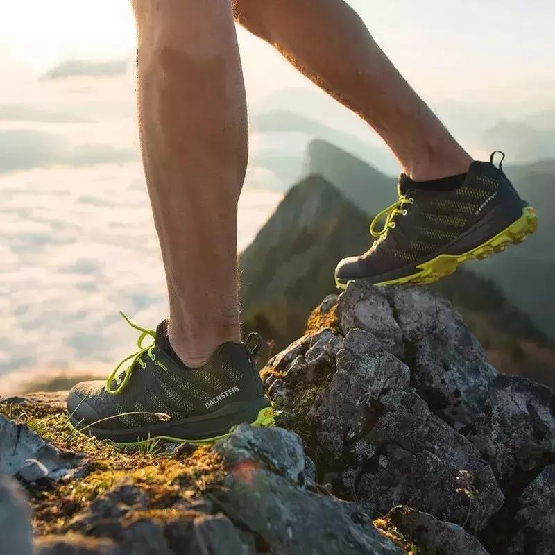 在户外迷路时最好的做法,野外迷路怎么办小技巧