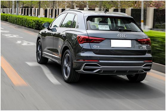 奥迪q3sportback和宝马x1,试驾车奥迪q3