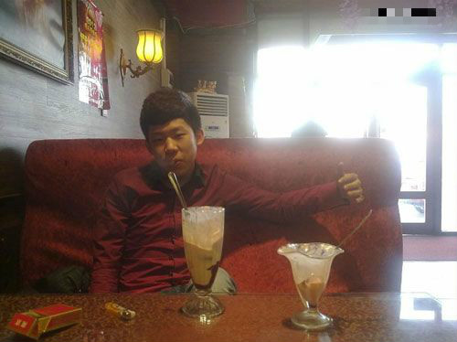 求帮忙p图搞笑,求ps大神帮忙p图搞笑