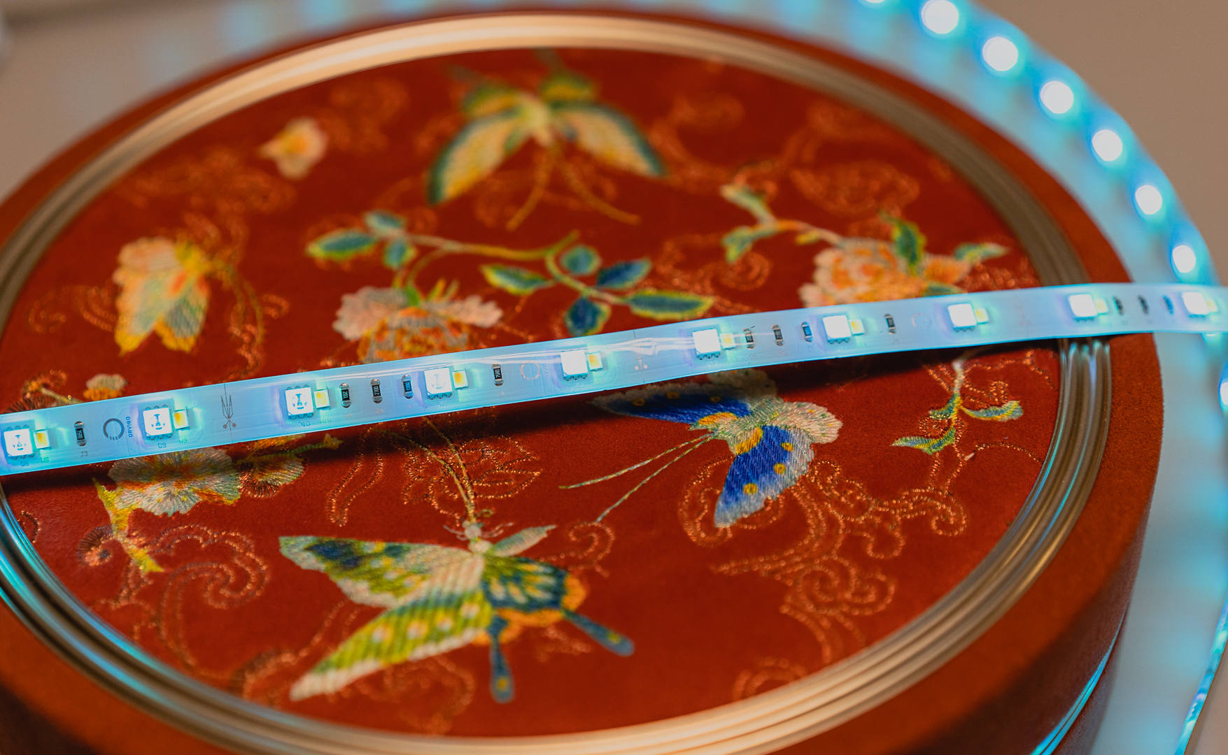 遥控彩灯无线遥控,小型智能遥控器