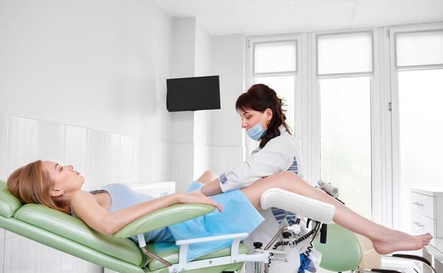 刚怀孕是选择阴超还是B超？阴超和B超有什么区别？孕检需了解