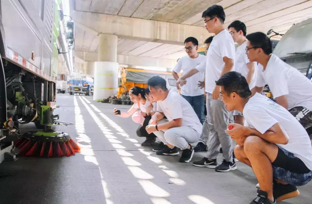 武汉大学生7天深度体验城管生活，结束后他们这样说……