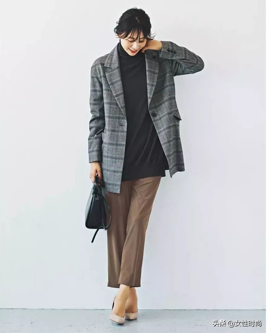 适合日常穿搭看的时尚杂志,日本小众女士秋季穿搭