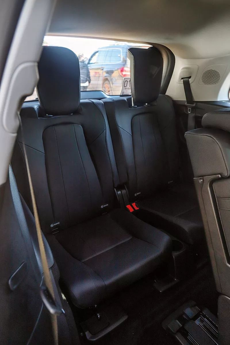 梅赛德斯奔驰glb2020款油电混合,奔驰梅赛德斯glb是什么级别的