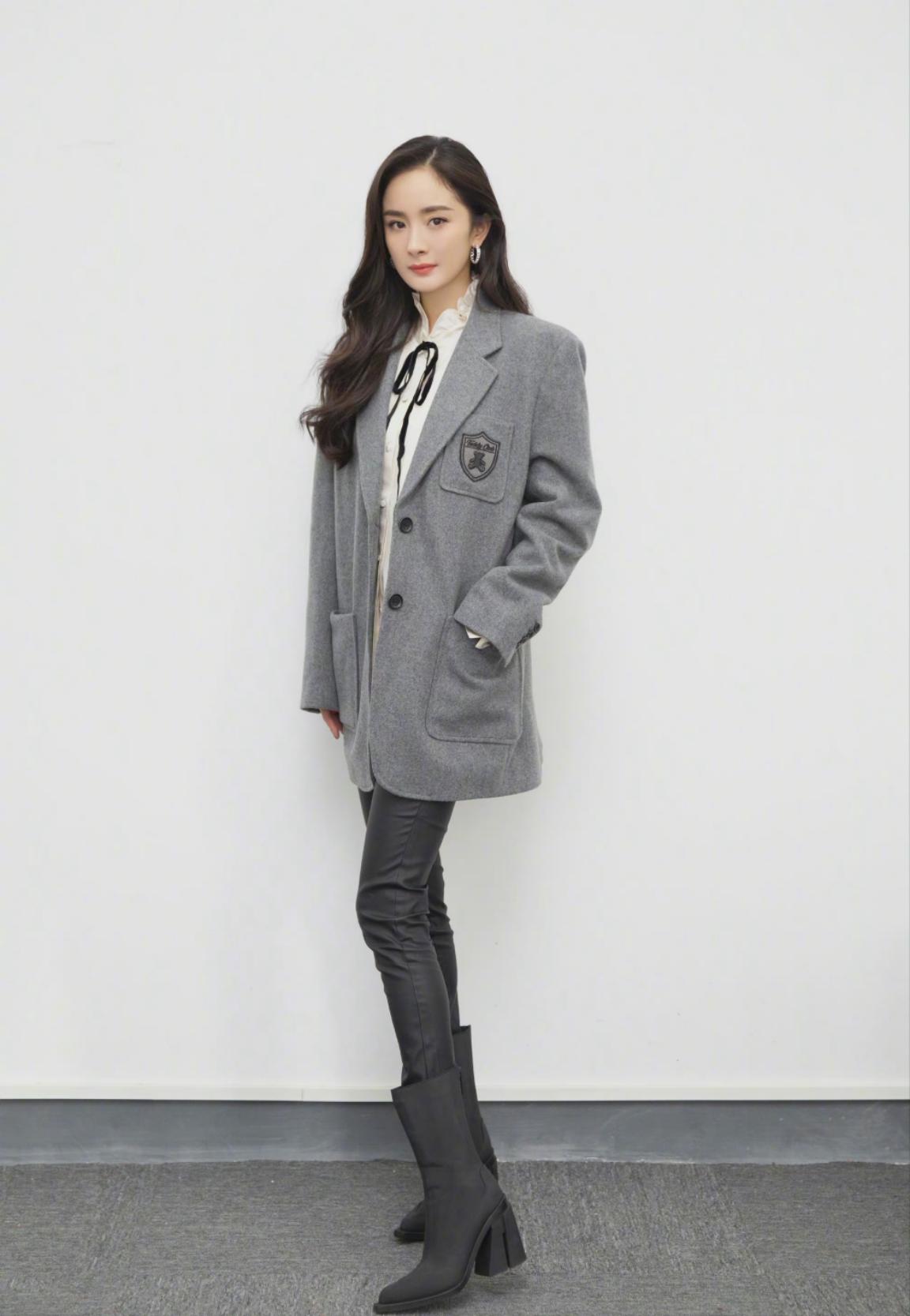 被杨幂穿搭惊艳了,被杨幂穿出了少女感