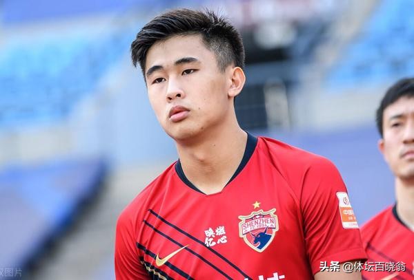 他是今年中超最火U21新星！曾效力欧洲联赛多年，或可接班郑智