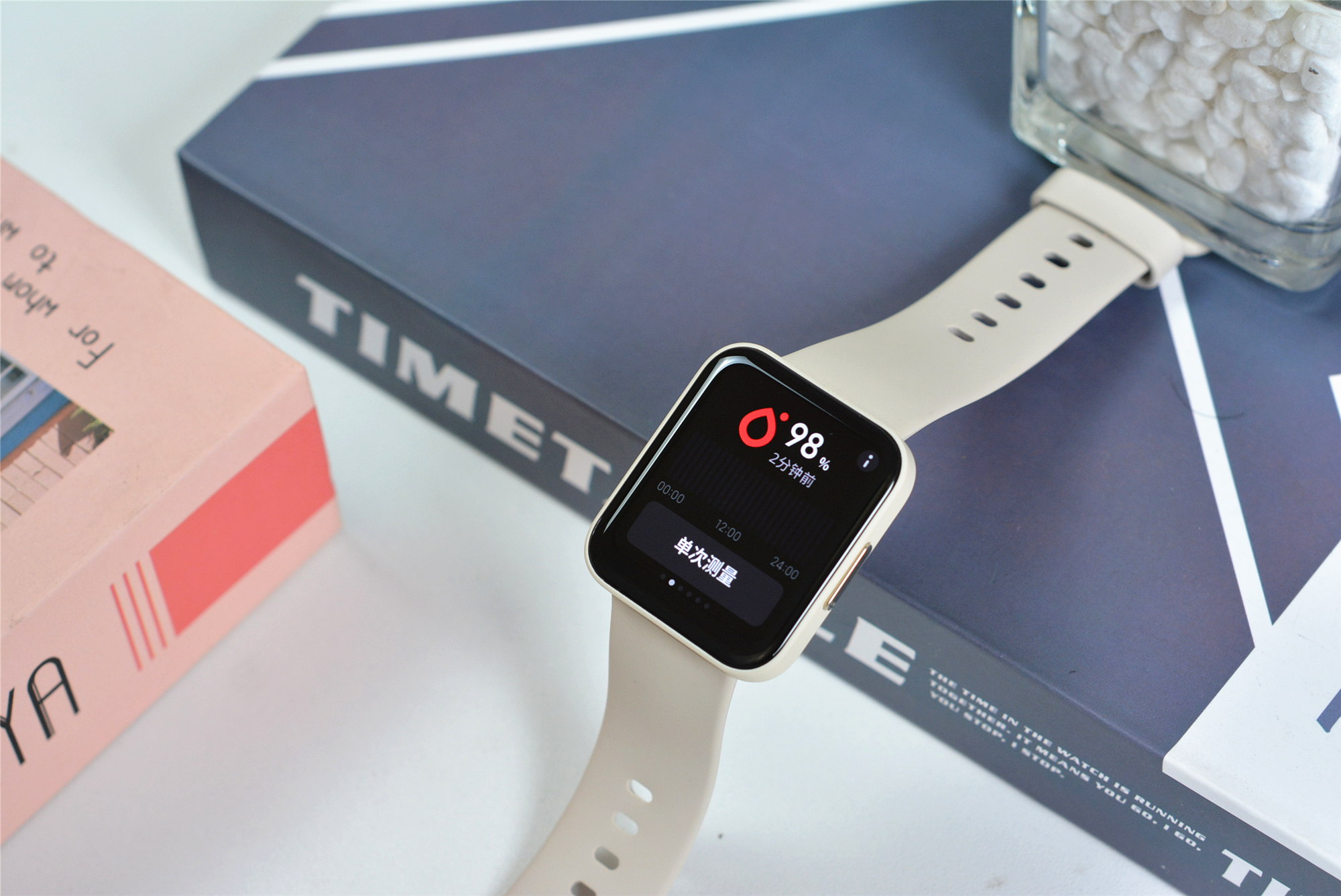 redmiwatch2怎么连苹果手机,redmiwatch2有什么样的功能