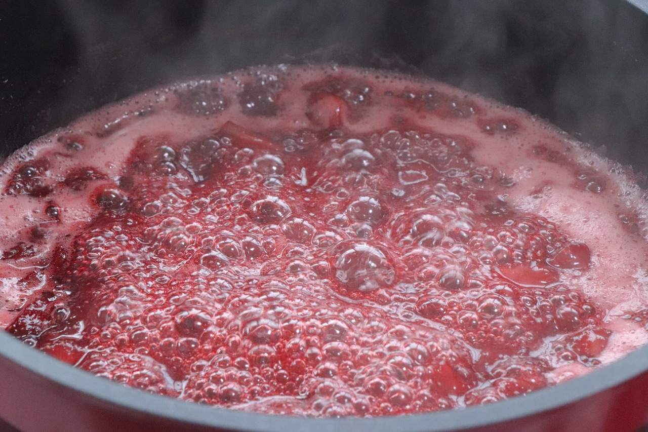 自己制作草莓酱教程,自制无添加草莓酱怎么才能做好