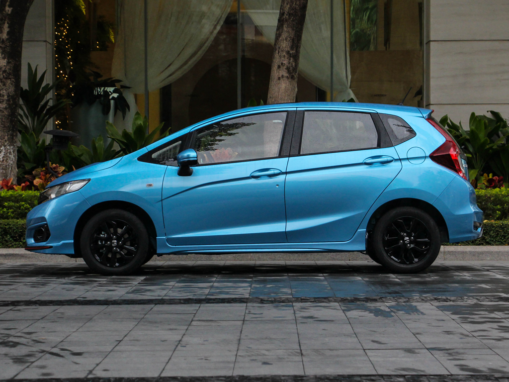 本田2019款飞度试驾体验评测,本田飞度测评