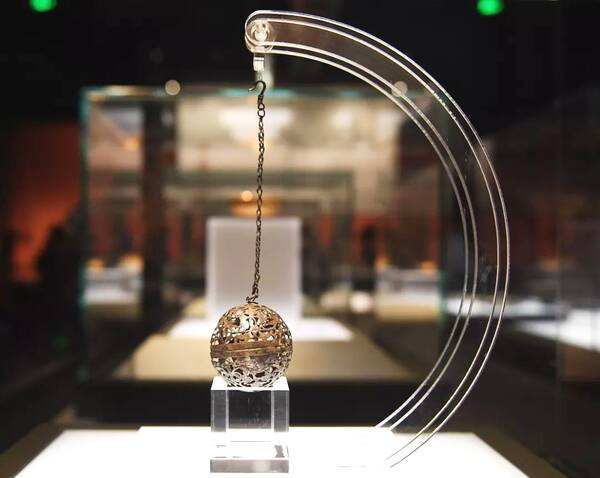 唐朝镂空香囊,现存八件唐香囊