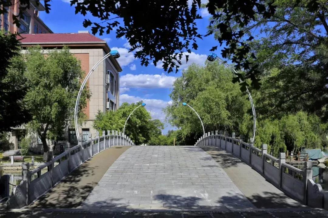 辽宁省普通高等院校(二十二)渤海大学