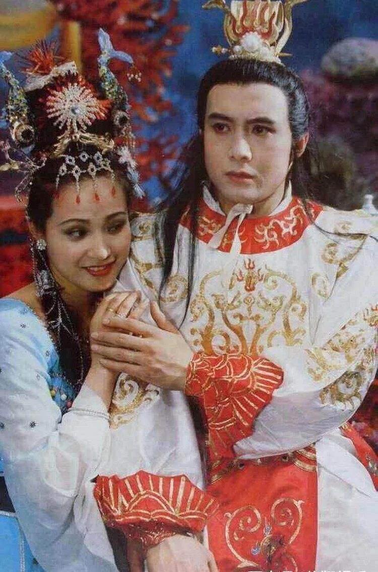 她因拍戏堕胎3次无法生育,因为不孕被丈夫抛弃