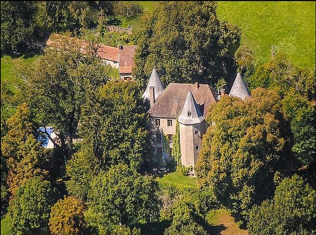 法国庄园便宜出售,法国庄园出售