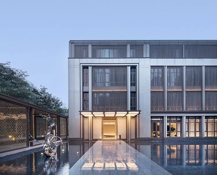 鏉窞澶у崕瑗挎邯椋庢儏婢勫搧,鏉窞婢勫搧椤圭洰