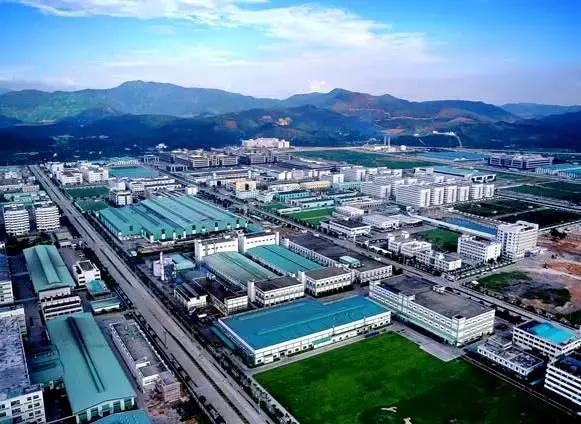 宝成、丰泰鞋业双雄拼的是二代，鞋王蔡其瑞比郭台铭行业地位显赫