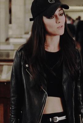 女生怎么穿出时尚搭配,机车风小个子搭配