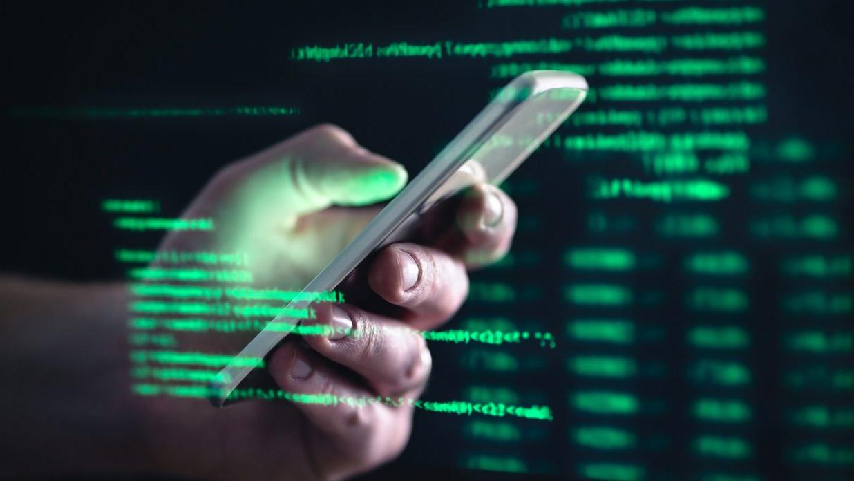 深度解密史上最大金融*局骗**，真实版华尔街之狼，主角原来是个华裔