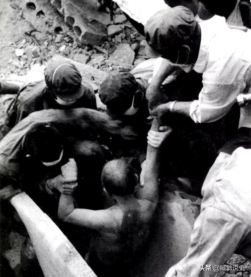 真实还原45年前唐山大地震场景,唐山大地震配葬