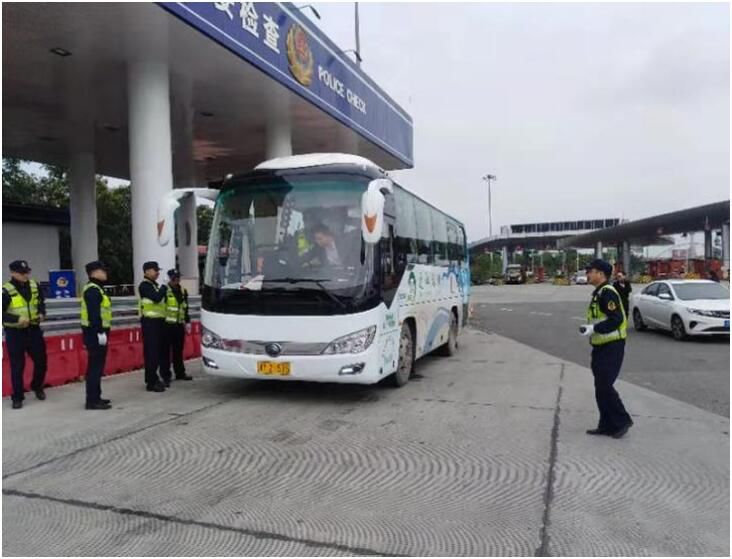 天府机场高速公路开通,天府国际机场大道进展