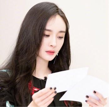 皮肤暗黄推荐几款口红ysl,皮肤暗黄适合的口红推荐