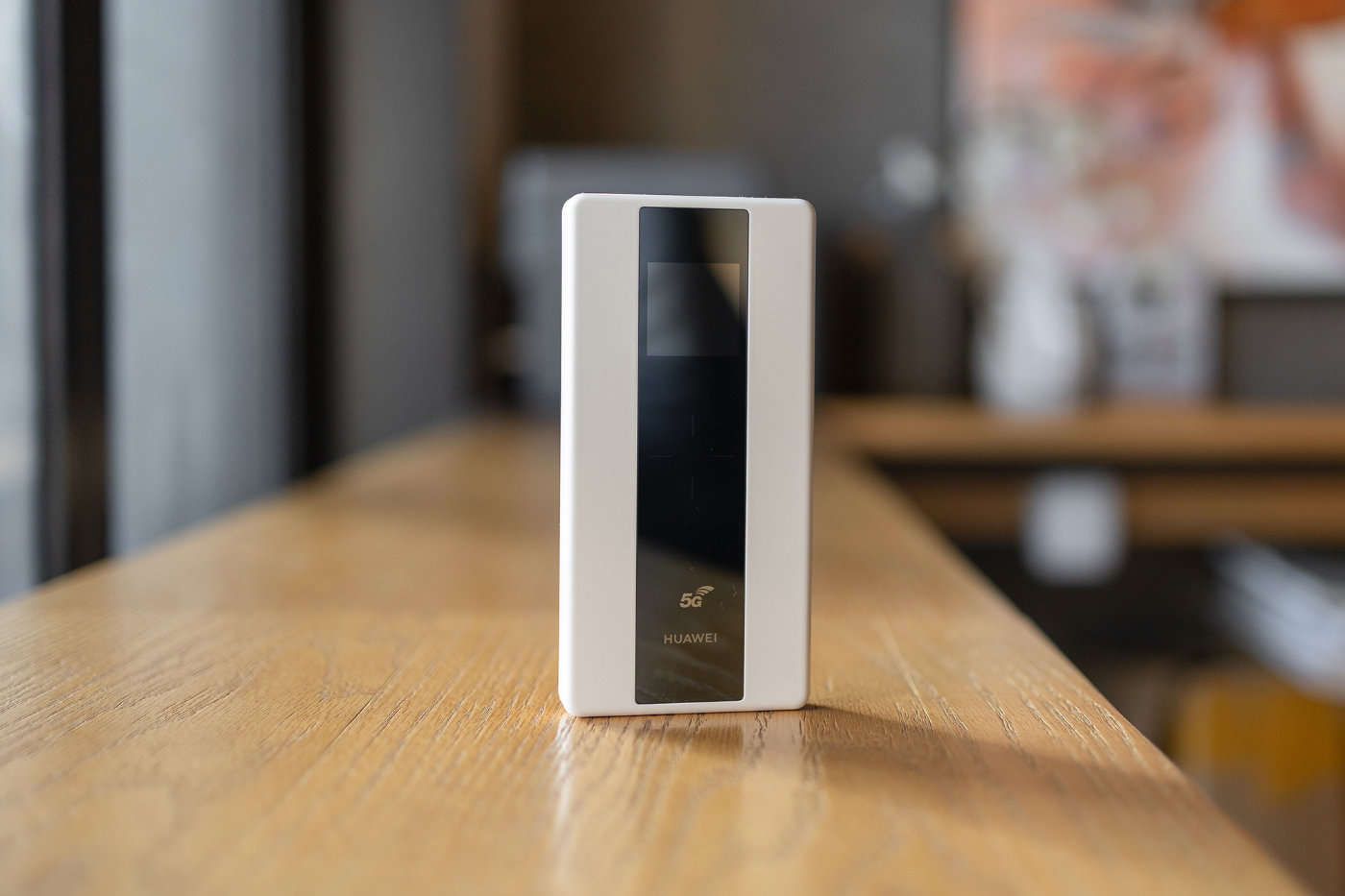 华为5g可移动wifi,华为5g随行wifi测评