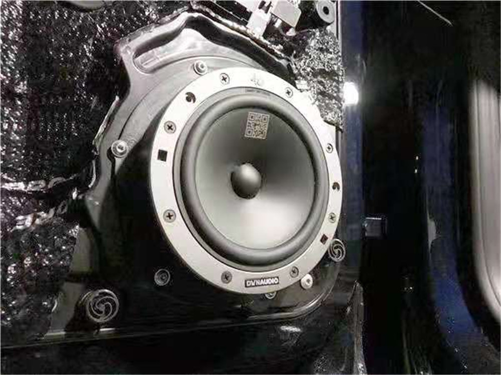 新款别克凯越音响改装,完美改装哈曼卡顿音响