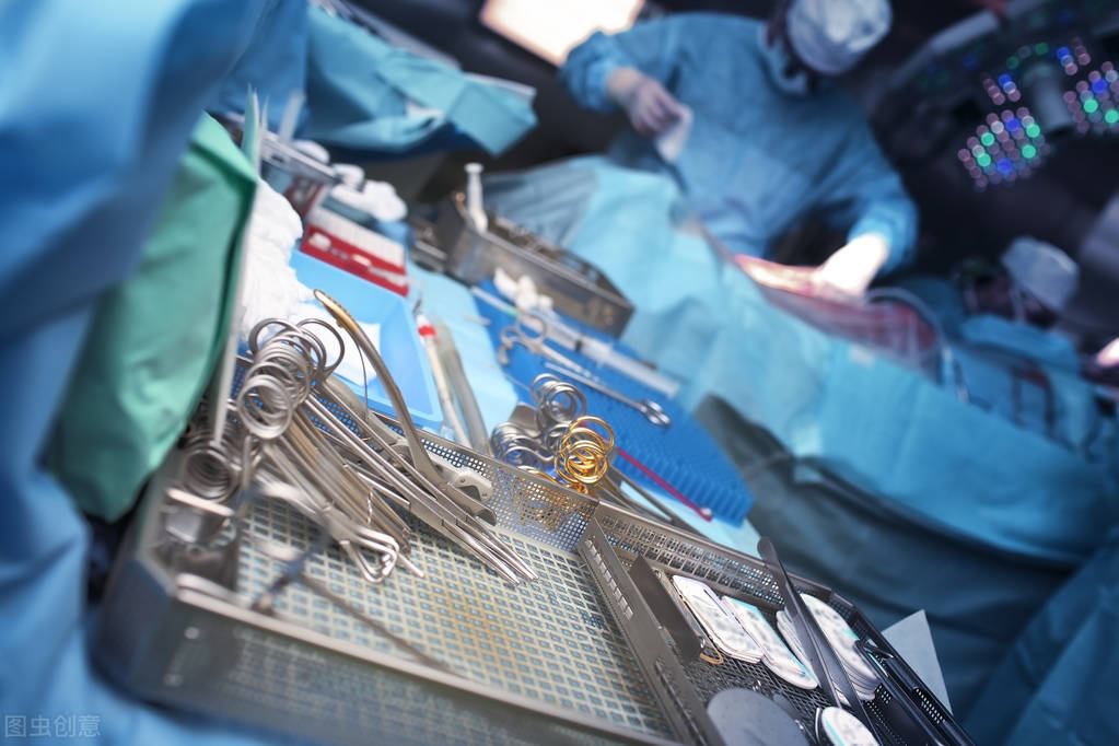 喉癌引起的声音嘶哑有什么特点,长期声音嘶哑警惕喉癌