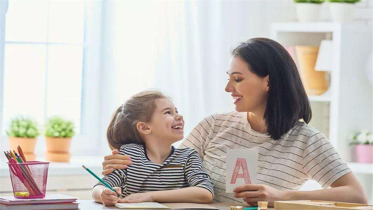 如何防止孩子有虚荣心,如何纠正孩子的虚荣心理