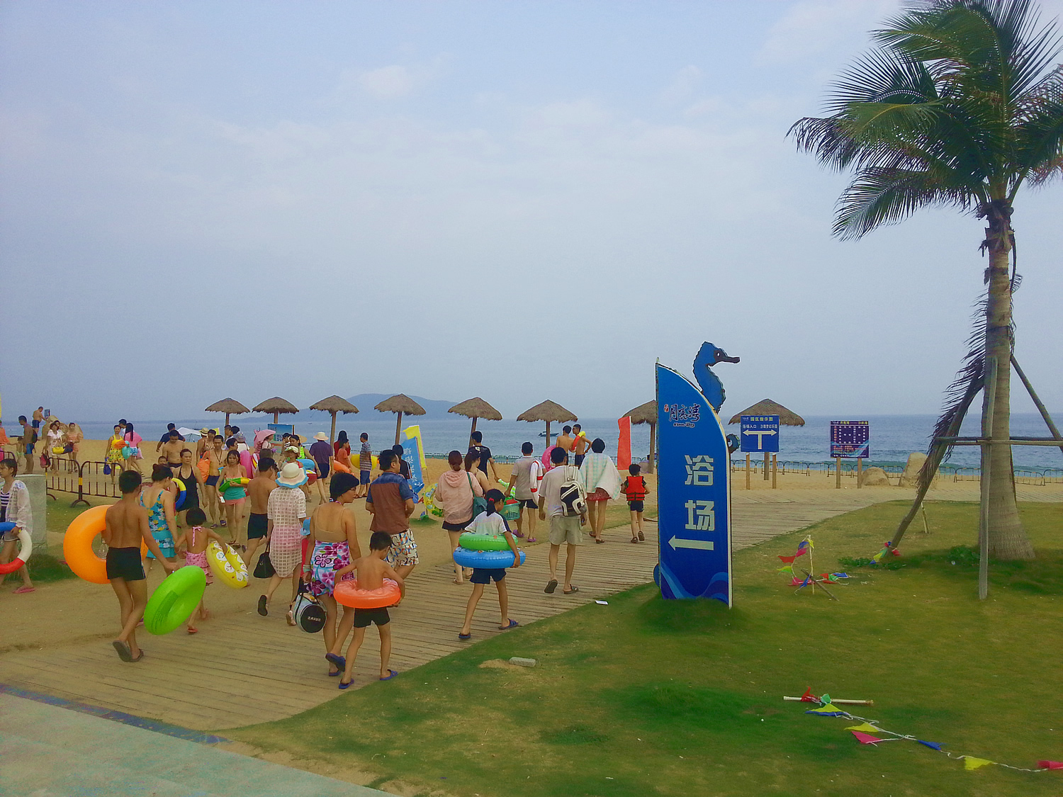 阳西沙扒湾旅游攻略,沙扒湾和月亮湾哪个值得去