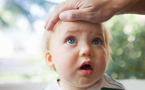 小孩后脑勺着地昏迷怎么样了,小孩头着地的严重性