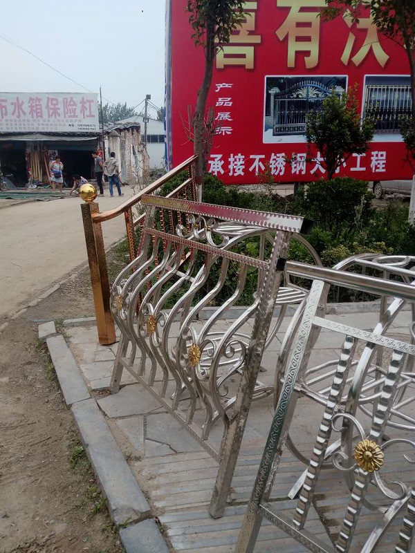 不锈钢管在焊接时出现问题怎么办,不锈钢管焊接容易有沙眼怎么办