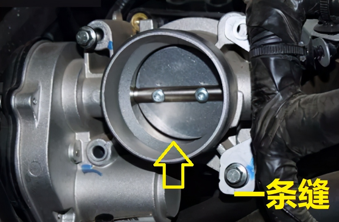 节气门清洗必须和保养一起做吗,节气门需要洗吗