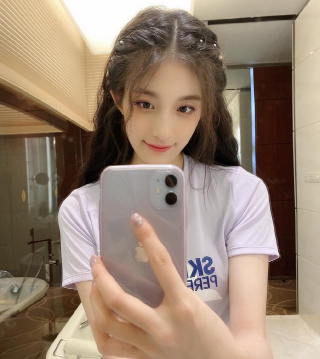 十月塌房日,十月塌房