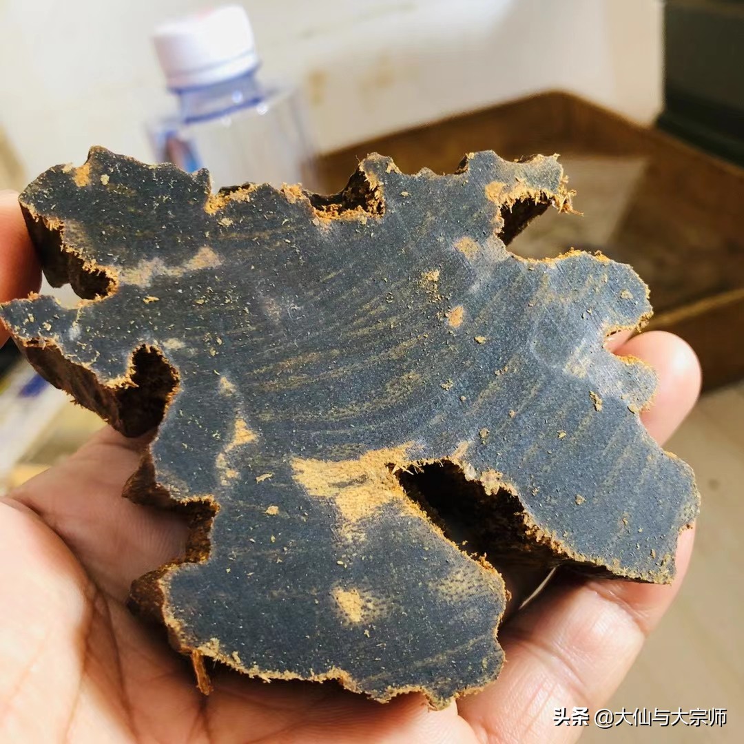 奇楠108颗手串值得珍藏吗,真正的奇楠手串价格