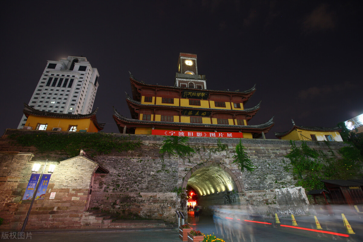 宁波相比杭州差在哪里,宁波对比南京哪个发达