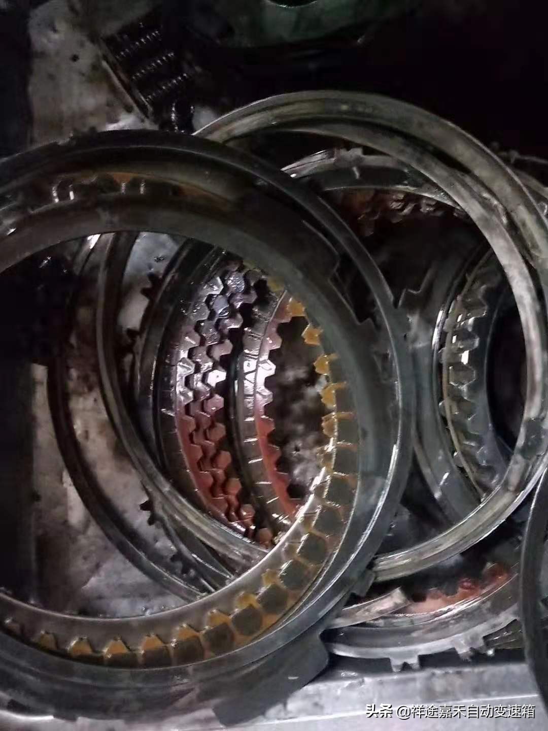 凯美瑞换挡打滑维修,丰田凯美瑞变速箱上挡偶尔打滑