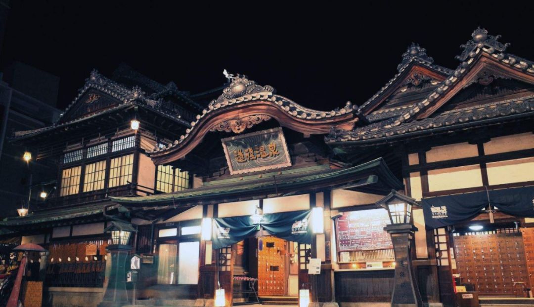 千与千寻为什么叫油屋,油屋千与千寻