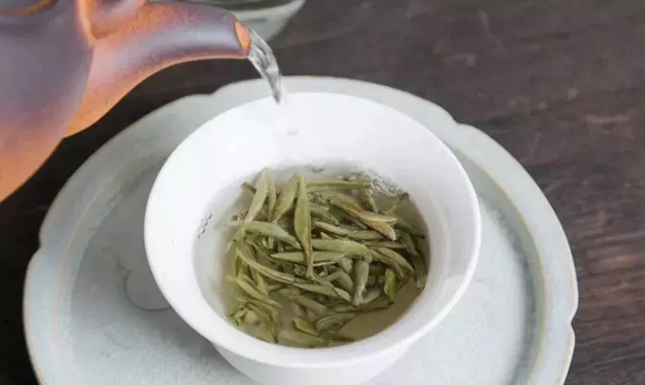 白毫银针原生态白茶,白茶白毫银针价格表大全