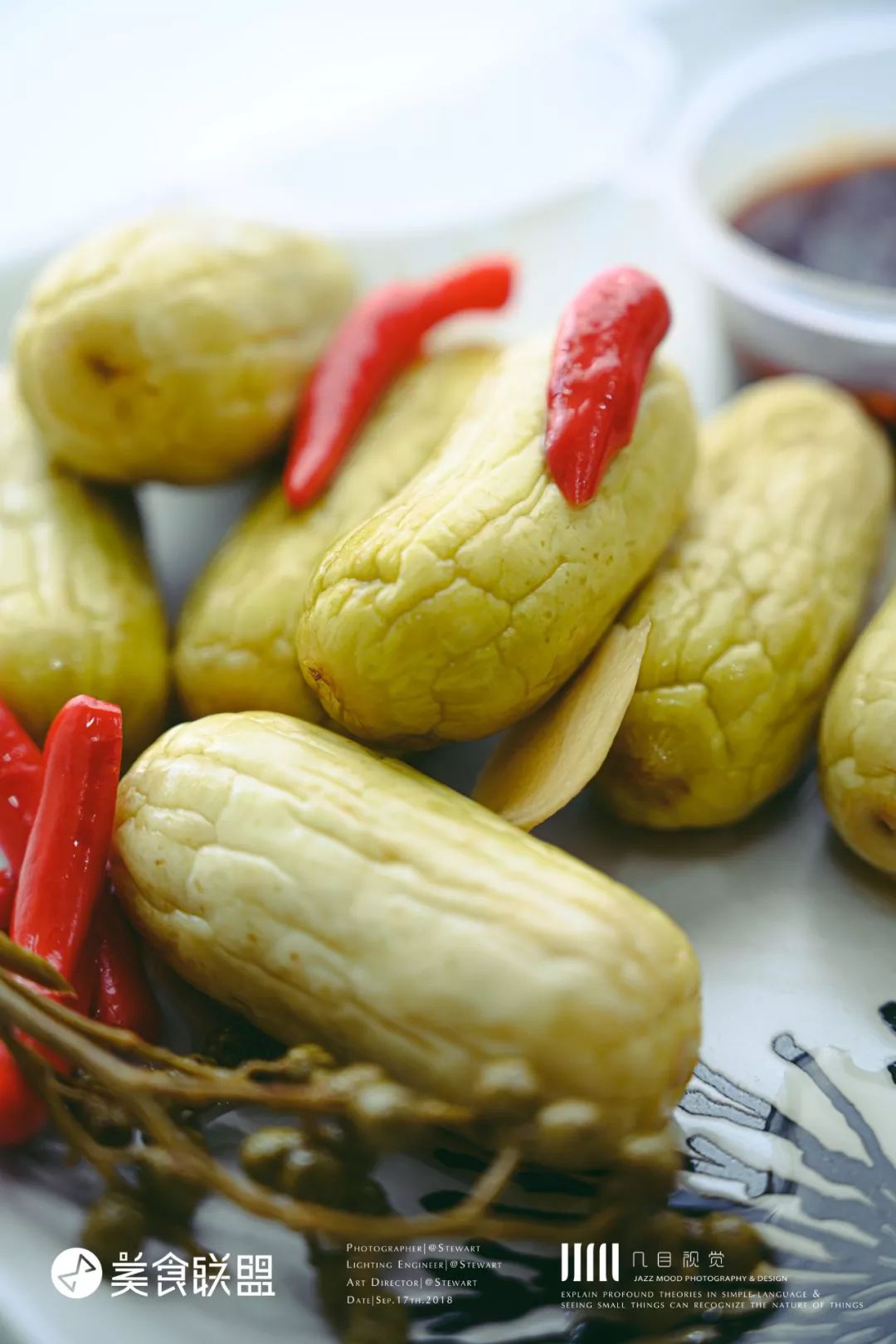 泡菜店一天只卖几百元,昆明白塔路的泡菜