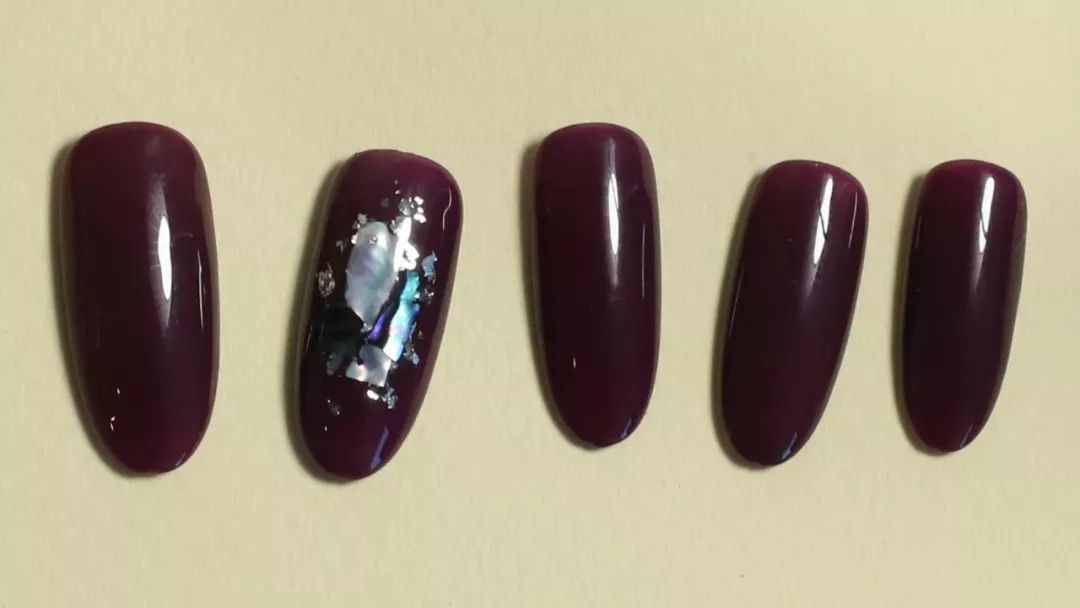 秋冬美甲小红书,美甲推荐中款ins