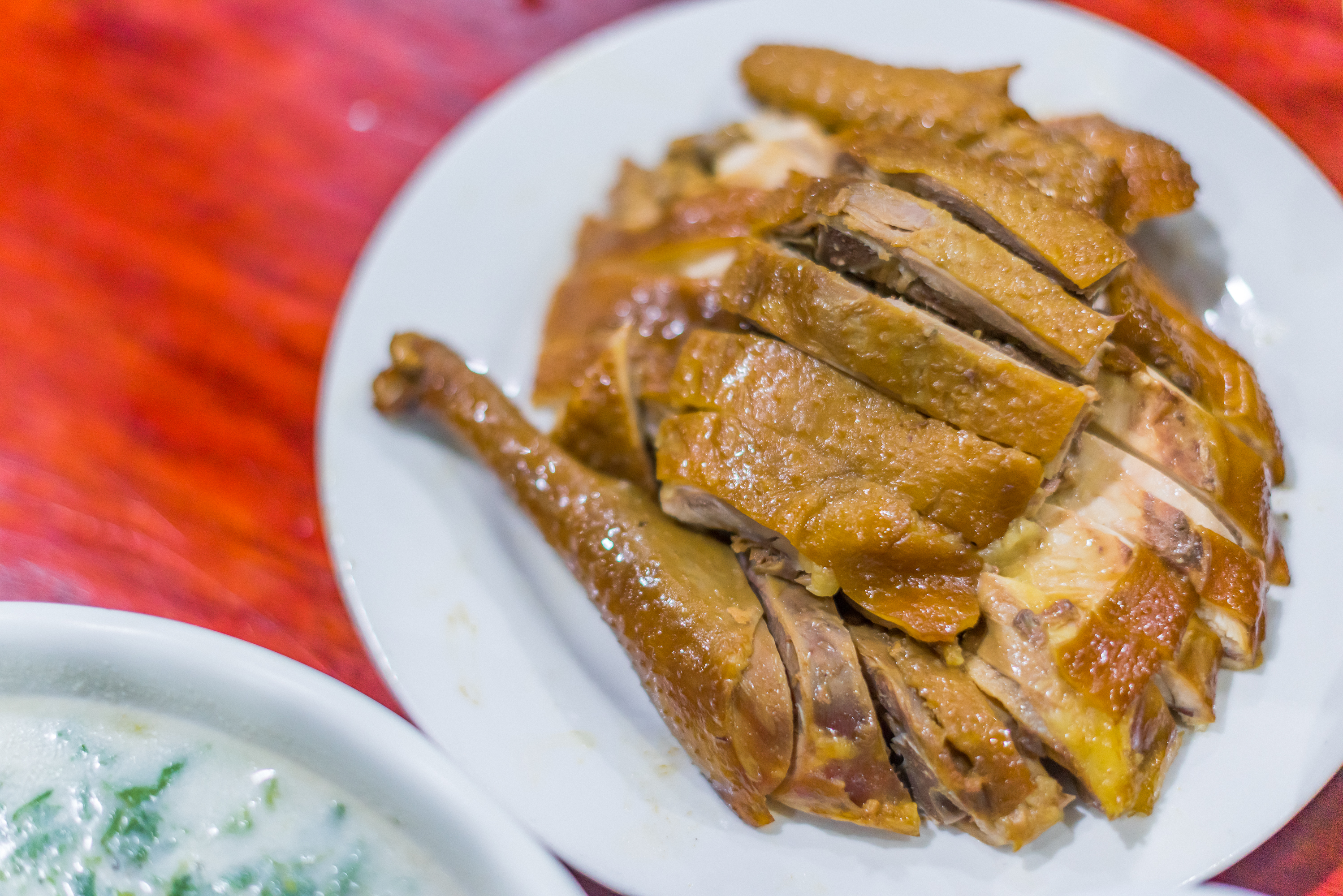 弥勒特色美食推荐,弥勒附近美食8-10人套餐