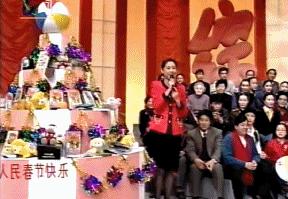 倪萍60岁再入圈，用10年不哭，成为了如今的“国综宝藏”