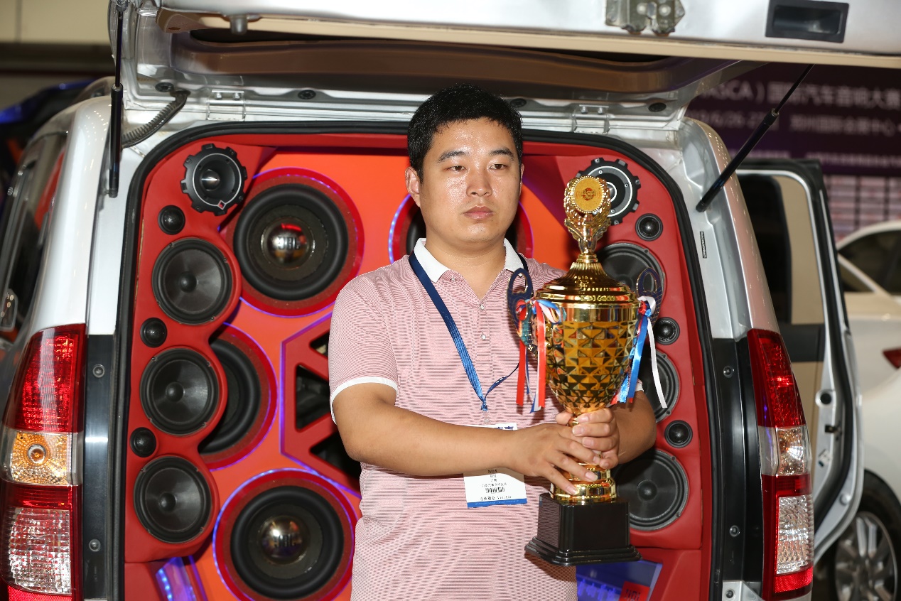 超48万人次赴约第四届消博会闭幕,郑州国际会展中心万象大会