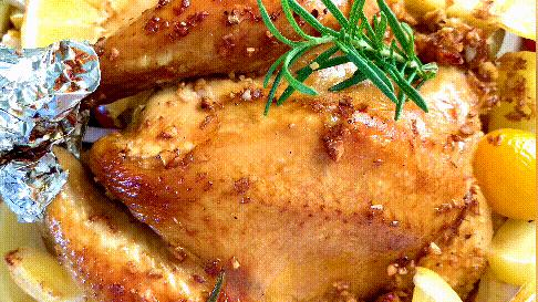 端午在家做简单开胃的柠檬烤鸡,鲜嫩多汁不油腻,在家露一手