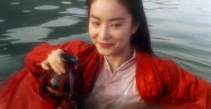 林青霞版本的东方不败有几部,林青霞经典角色之东方不败