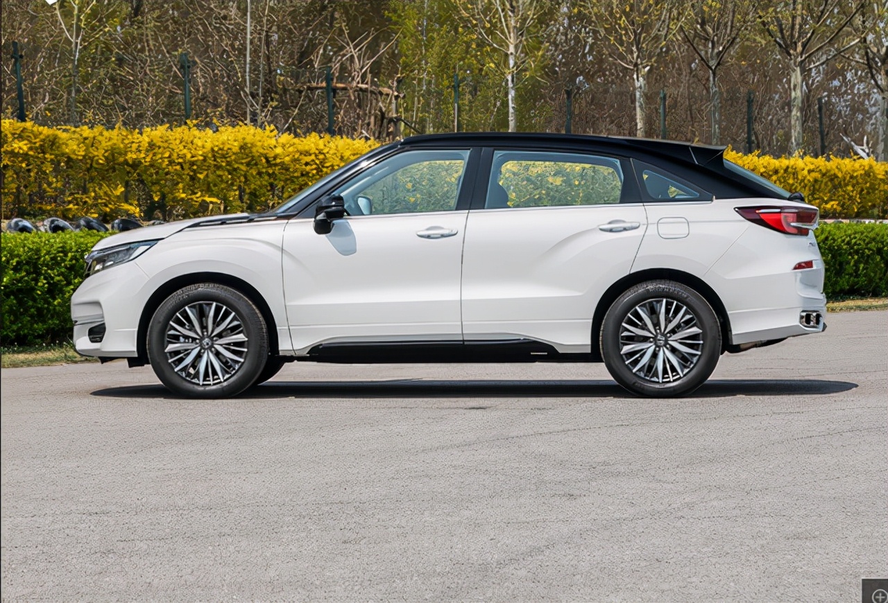 冠道272匹马力的是国六b吗,本田冠道240空间大吗