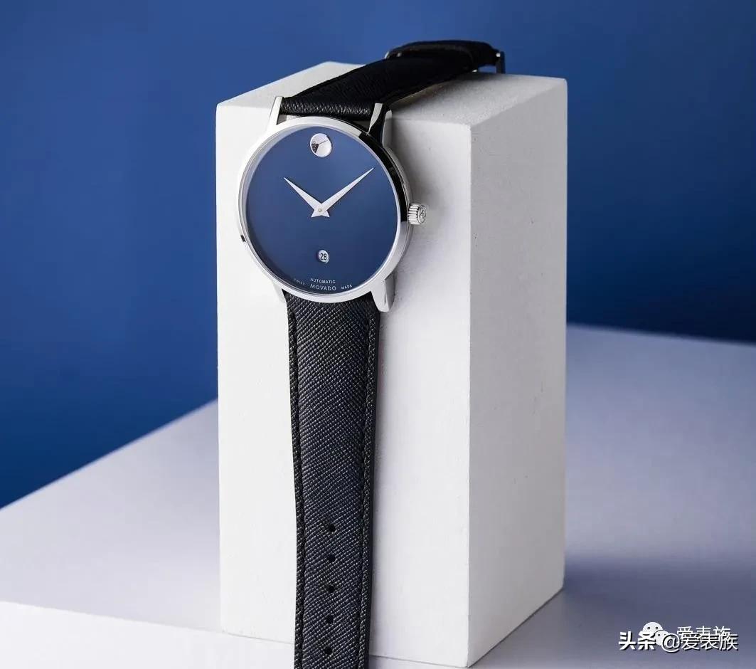将简约注入腕表灵魂，它诠释了对时间独特的见解